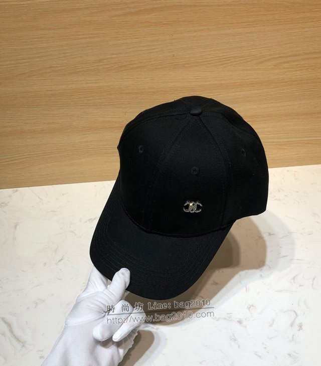 Chanel男女同款帽子 香奈兒爆款經典黑白鴨舌帽棒球帽  mm1580